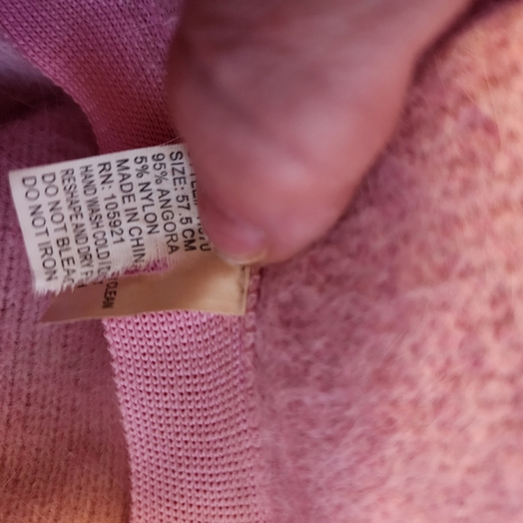 Unbranded Pink Fuzzy Mohair Hat with Feathers - Picture 3 of 3